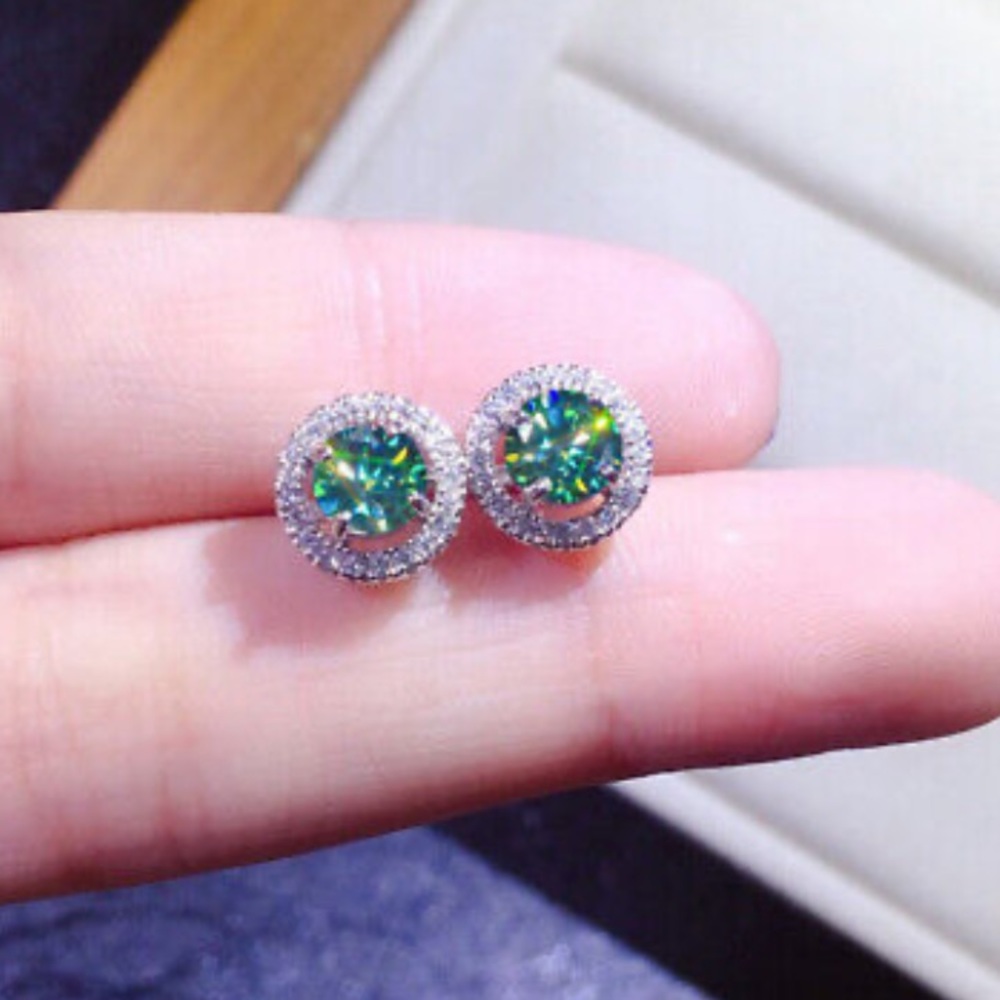 New Sterling silver stud earrings